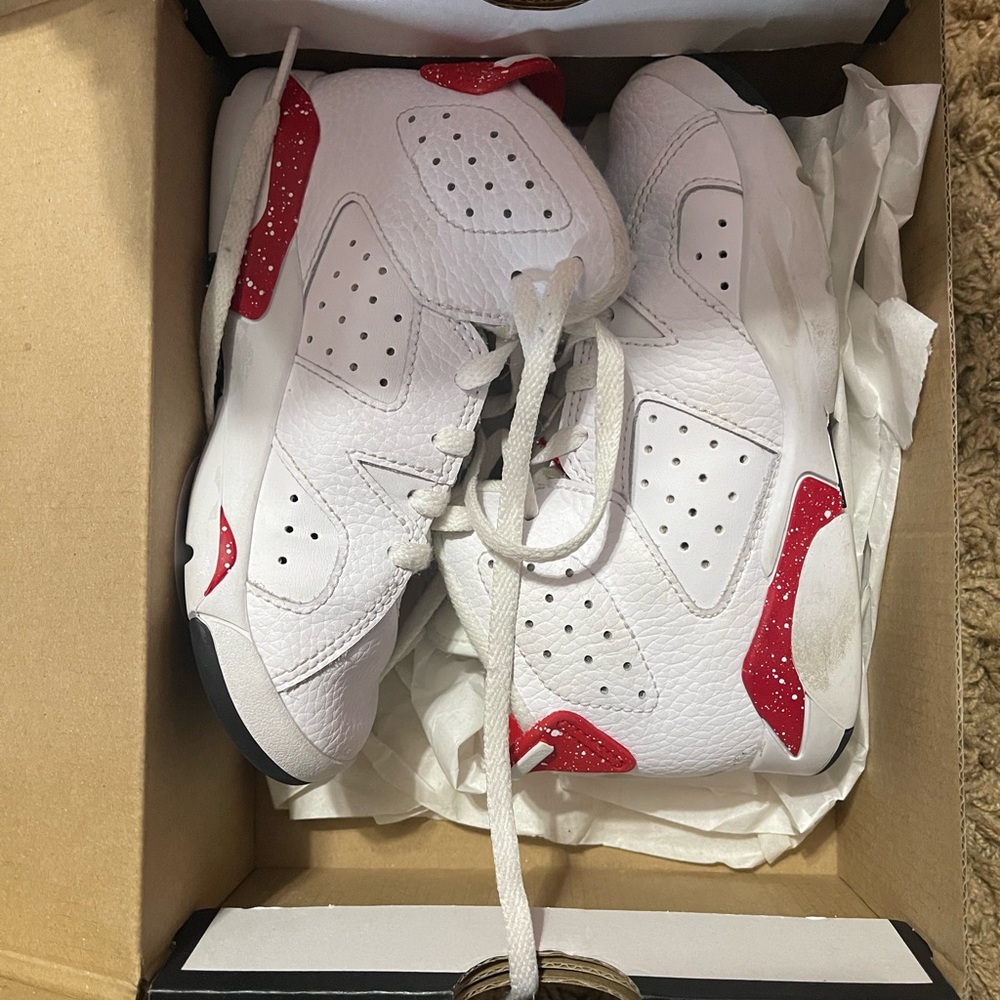 Jordon 6 Retro